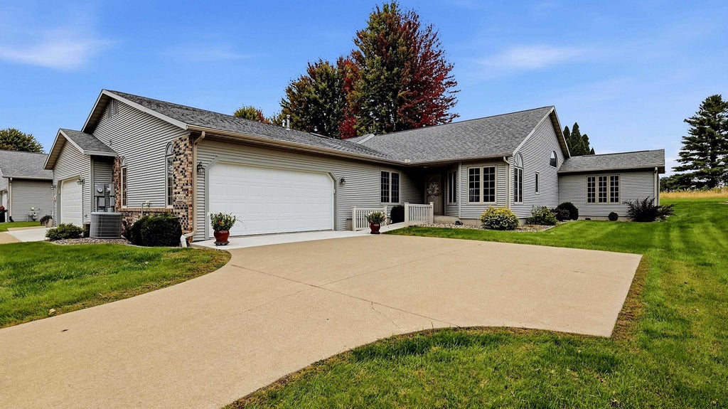 Photo of East Dubuque, IL 61025 (MLS # 155845)