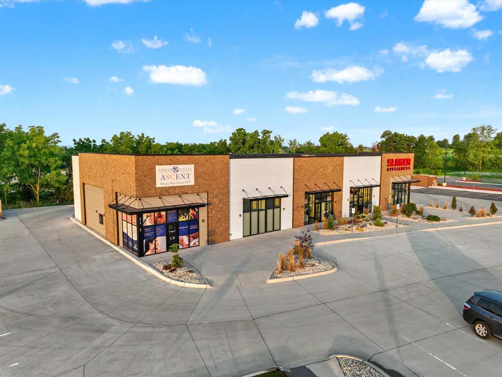 Photo of Dubuque, IA 52002 (MLS # 155272)