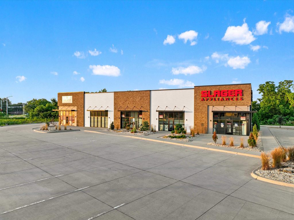 Photo of Dubuque, IA 52002 (MLS # 155272)