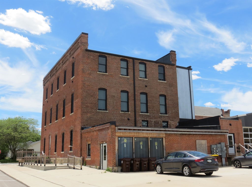 Photo of Maquoketa, IA 52060 (MLS # 154995)