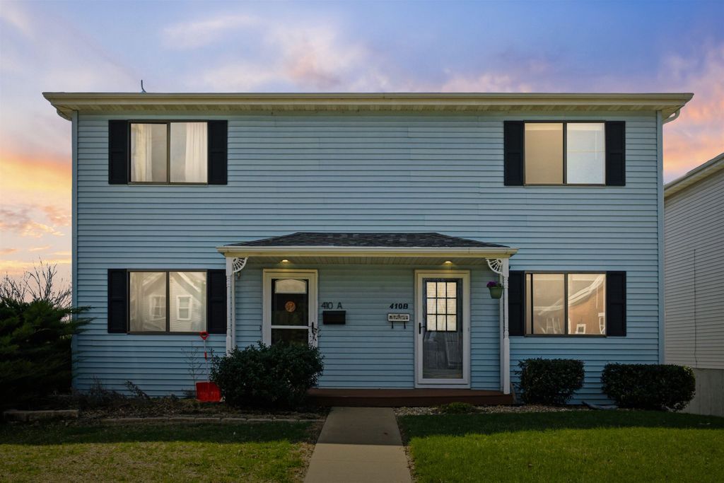 Photo of Dubuque, IA 52001 (MLS # 154358)