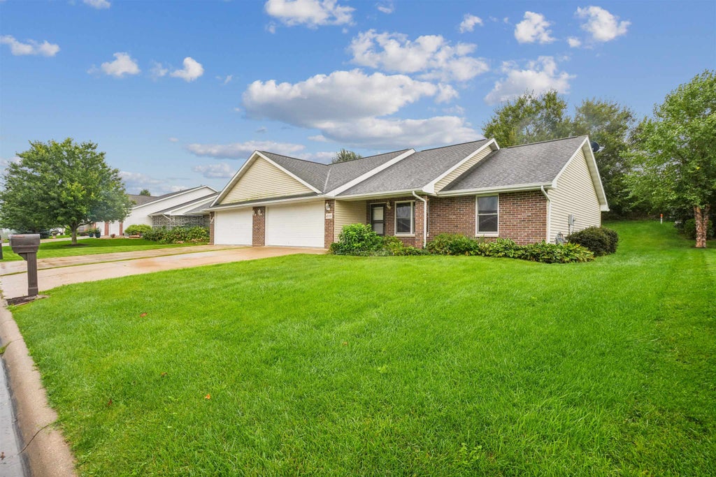 Photo of Dubuque, IA 52002 (MLS # 155794)