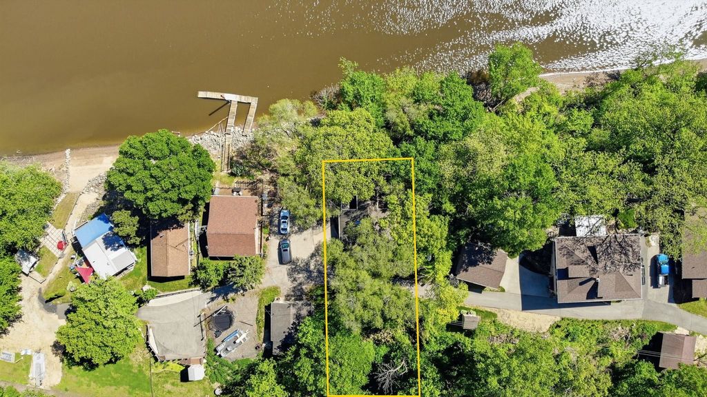 Photo of Dubuque, IA 52003 (MLS # 154654)