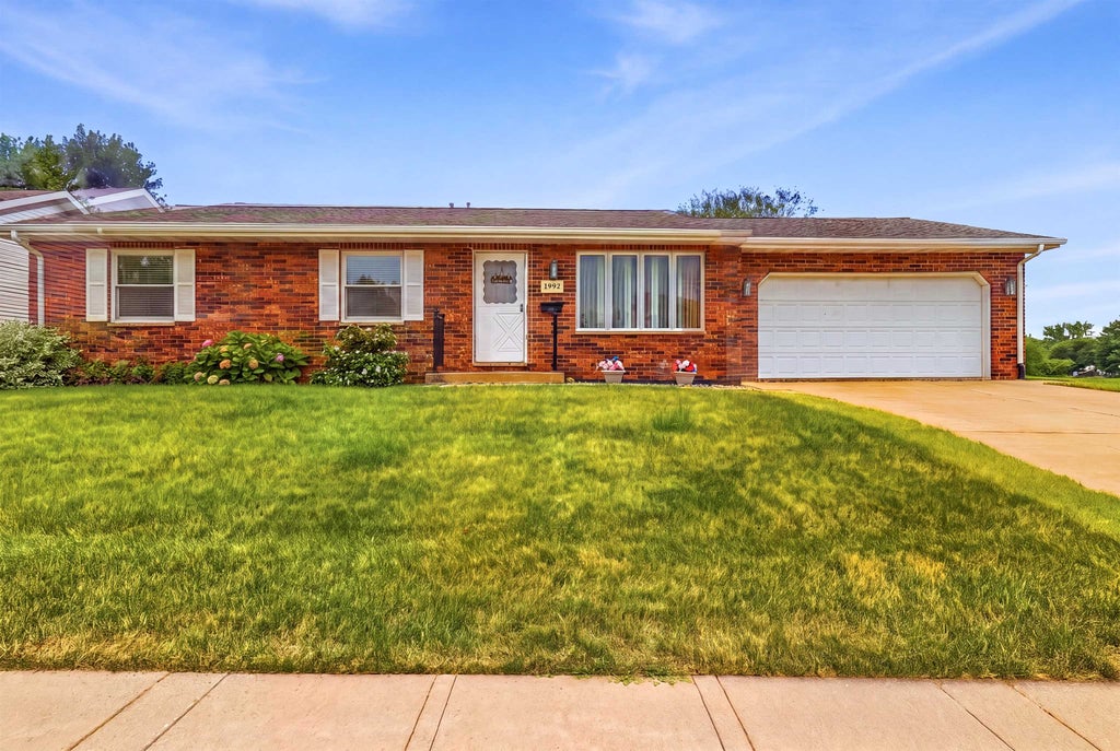 Photo of Dubuque, IA 52002 (MLS # 155628)