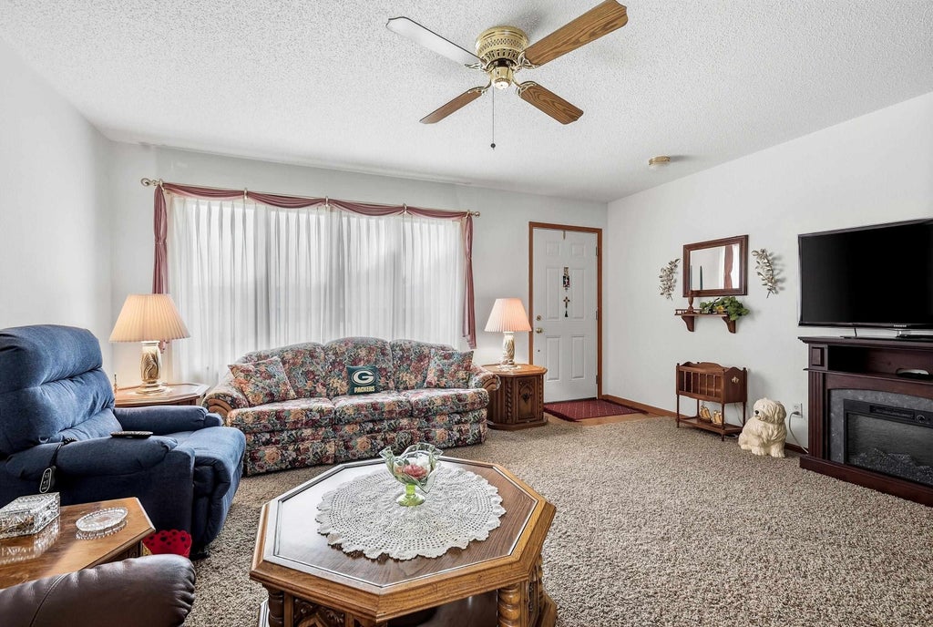 Photo of Dubuque, IA 52002 (MLS # 155628)