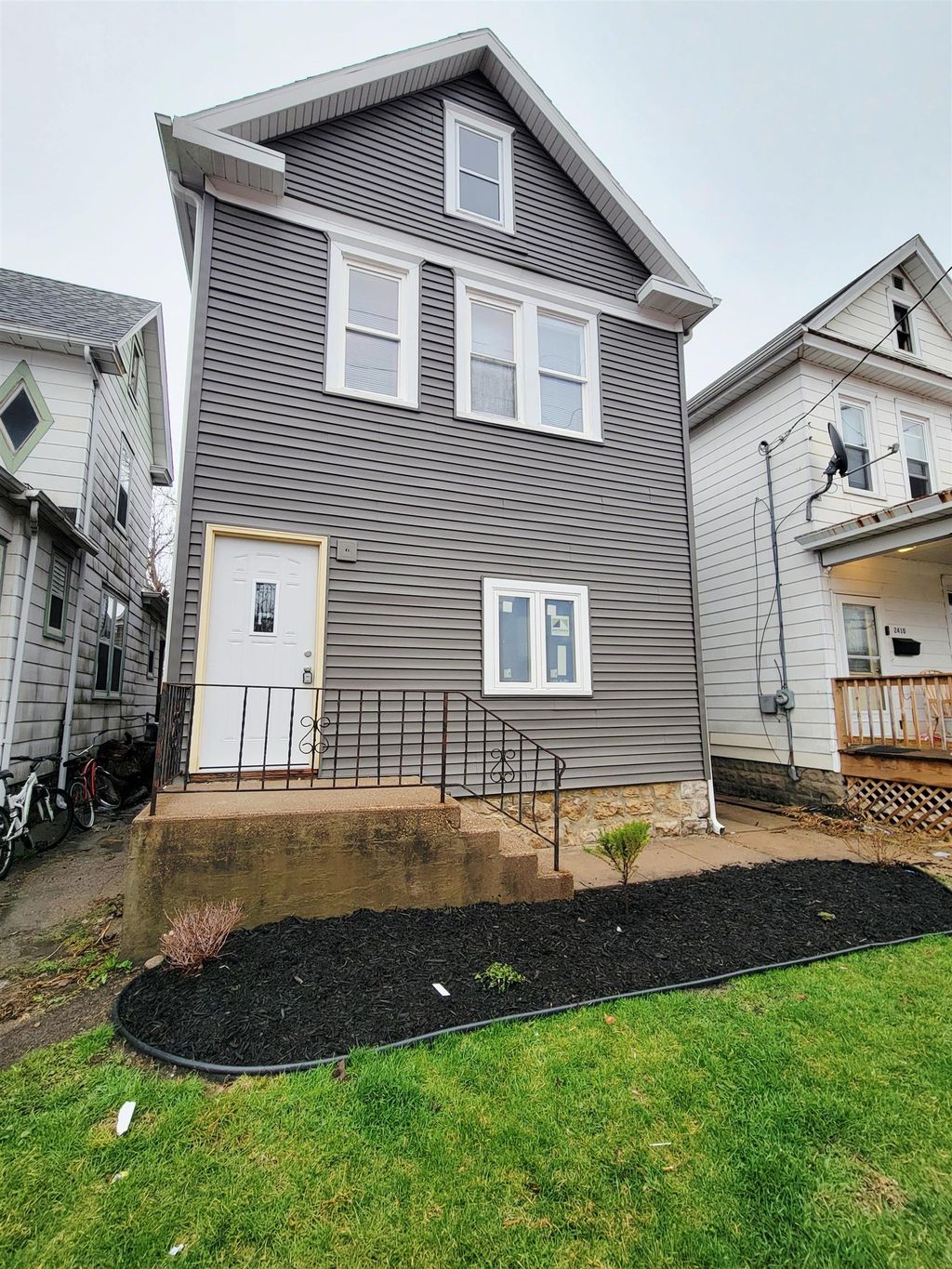 Photo of Dubuque, IA 52001 (MLS # 154282)