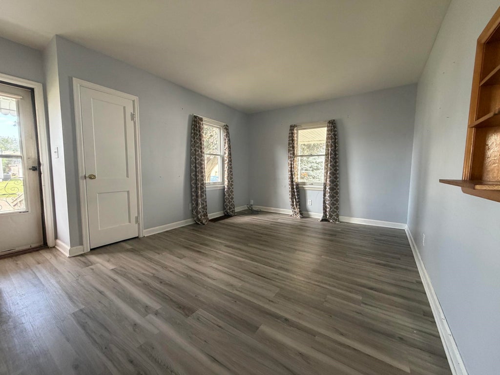 Photo of Dubuque, IA 52001 (MLS # 155482)