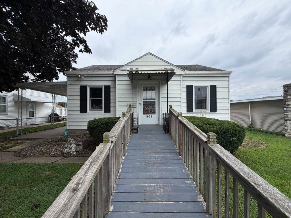 Photo of Dubuque, IA 52001 (MLS # 155482)