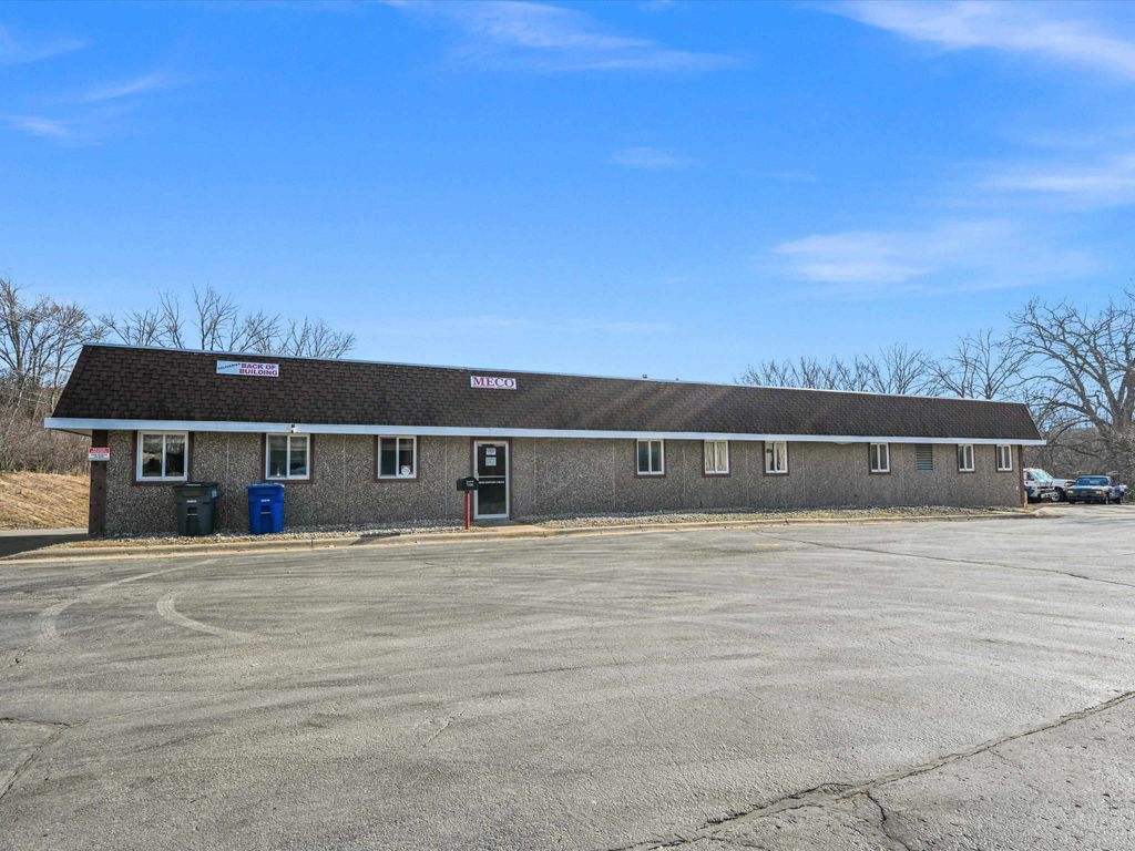 Photo of Dubuque, IA 52002 (MLS # 154590)
