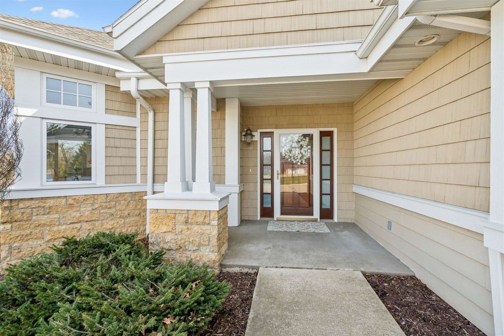 Photo of Dubuque, IA 52003 (MLS # 154310)