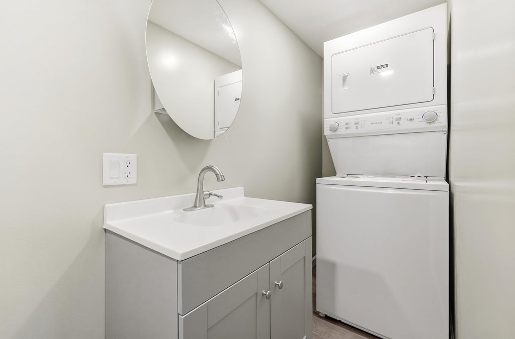 Photo of Dubuque, IA 52001 (MLS # 155588)