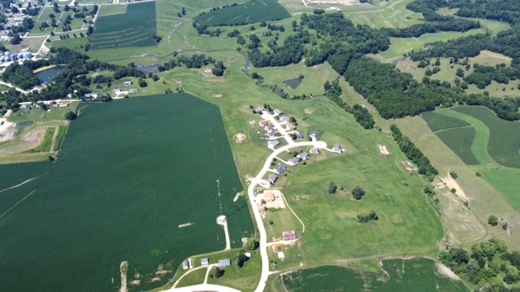 Photo of Maquoketa, IA 52060 (MLS # 155660)