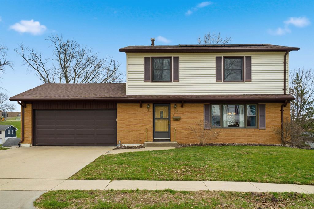 Photo of Dubuque, IA 52002 (MLS # 154364)