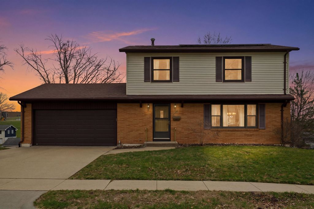 Photo of Dubuque, IA 52002 (MLS # 154364)