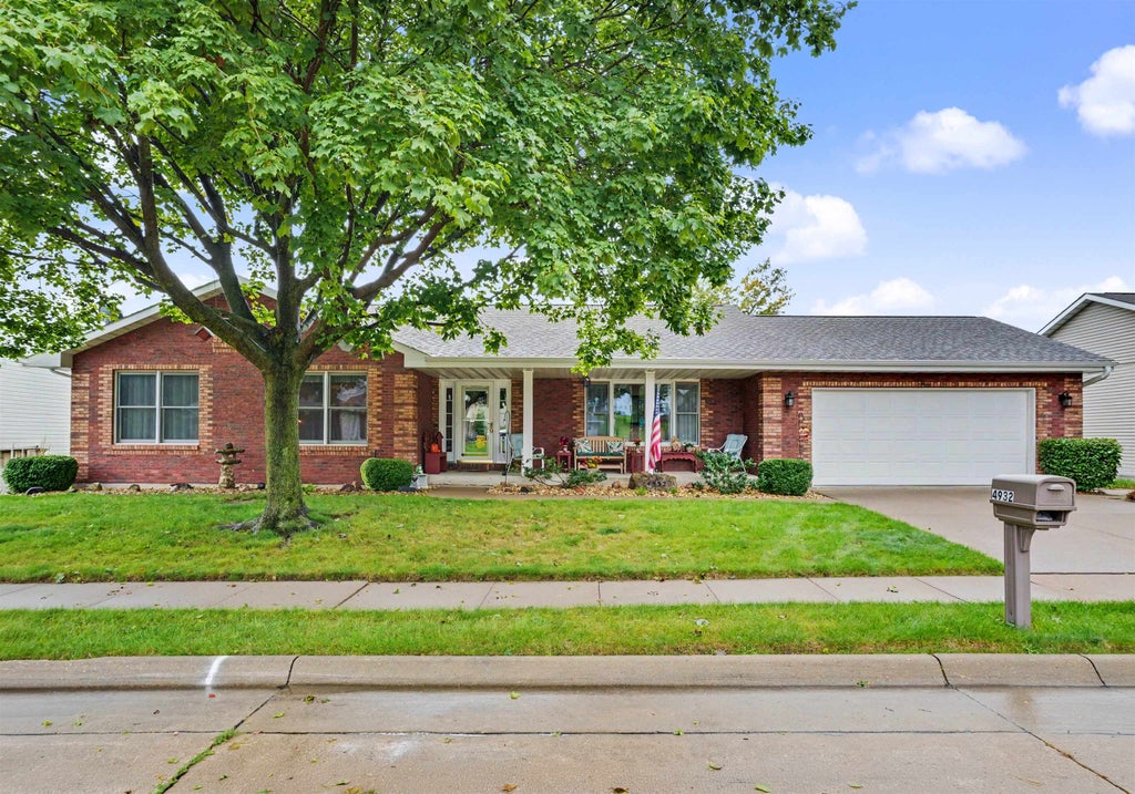 Photo of Dubuque, IA 52002 (MLS # 155856)