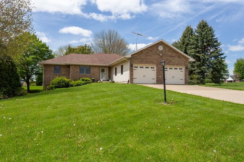 Photo of Peosta, IA 52068 (MLS # 154095)