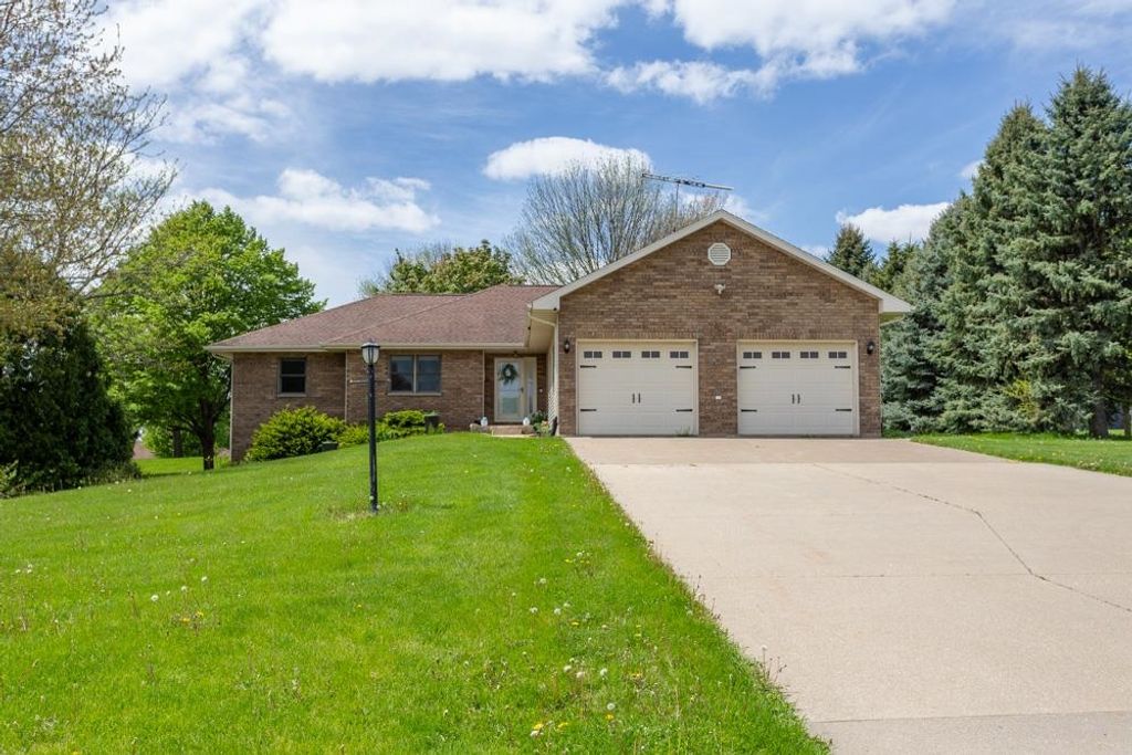 Photo of Peosta, IA 52068 (MLS # 154095)