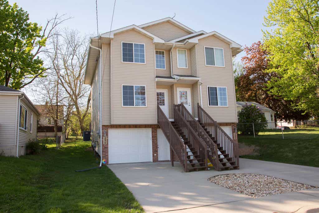 Photo of Dubuque, IA 52001 (MLS # 154839)