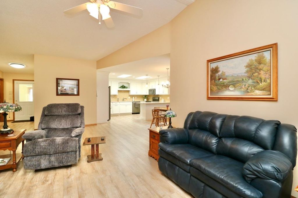 Photo of Dubuque, IA 52001 (MLS # 154255)