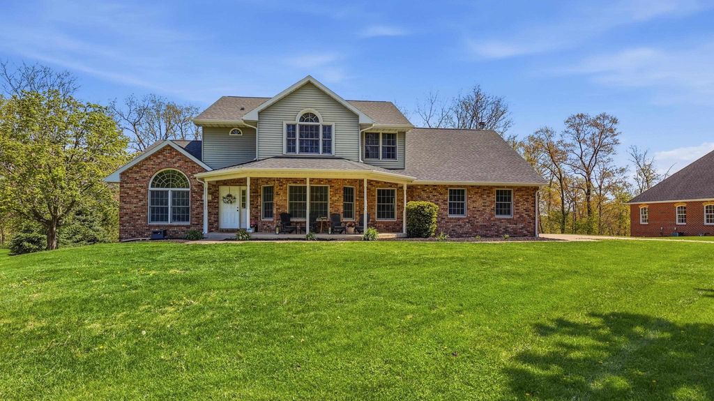 Photo of East Dubuque, IL 61025 (MLS # 154533)