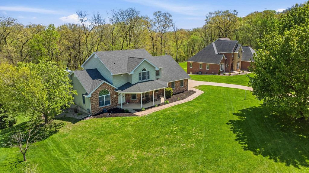 Photo of East Dubuque, IL 61025 (MLS # 154533)
