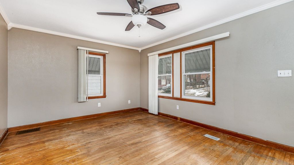 Photo of Dubuque, IA 52001 (MLS # 154041)