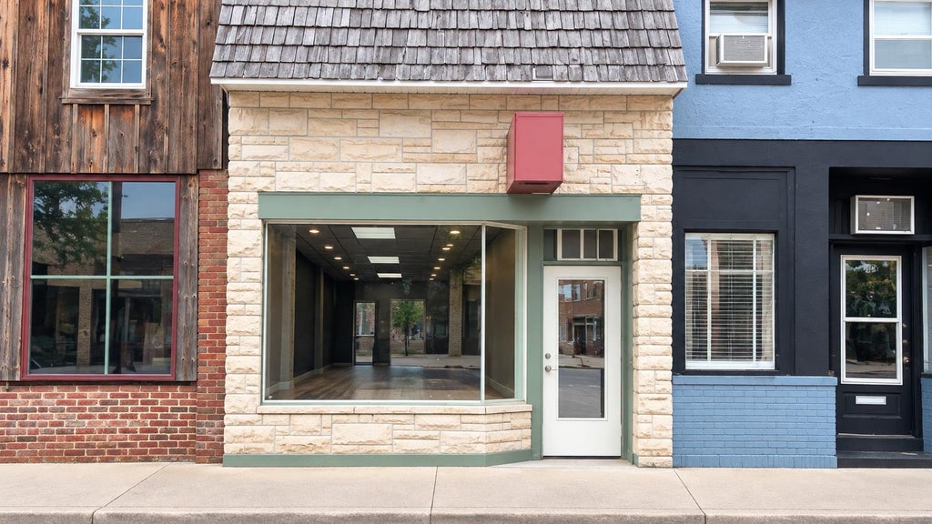Photo of Dubuque, IA 52001 (MLS # 155744)