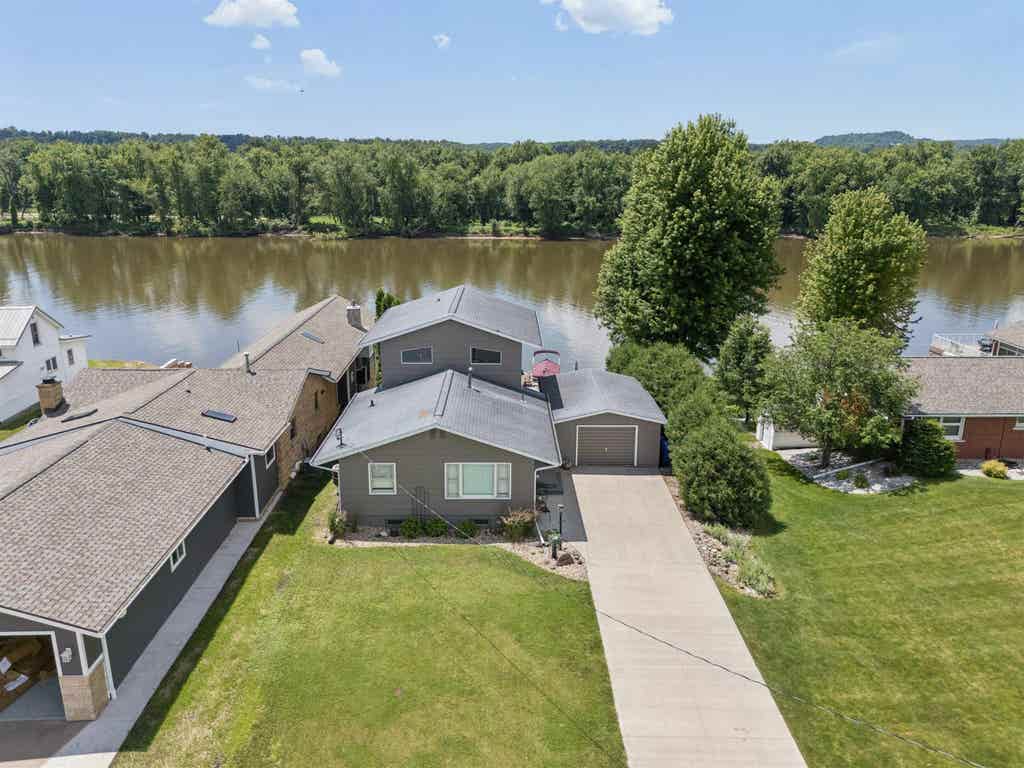 Photo of Cassville, WI 53806 (MLS # 155073)