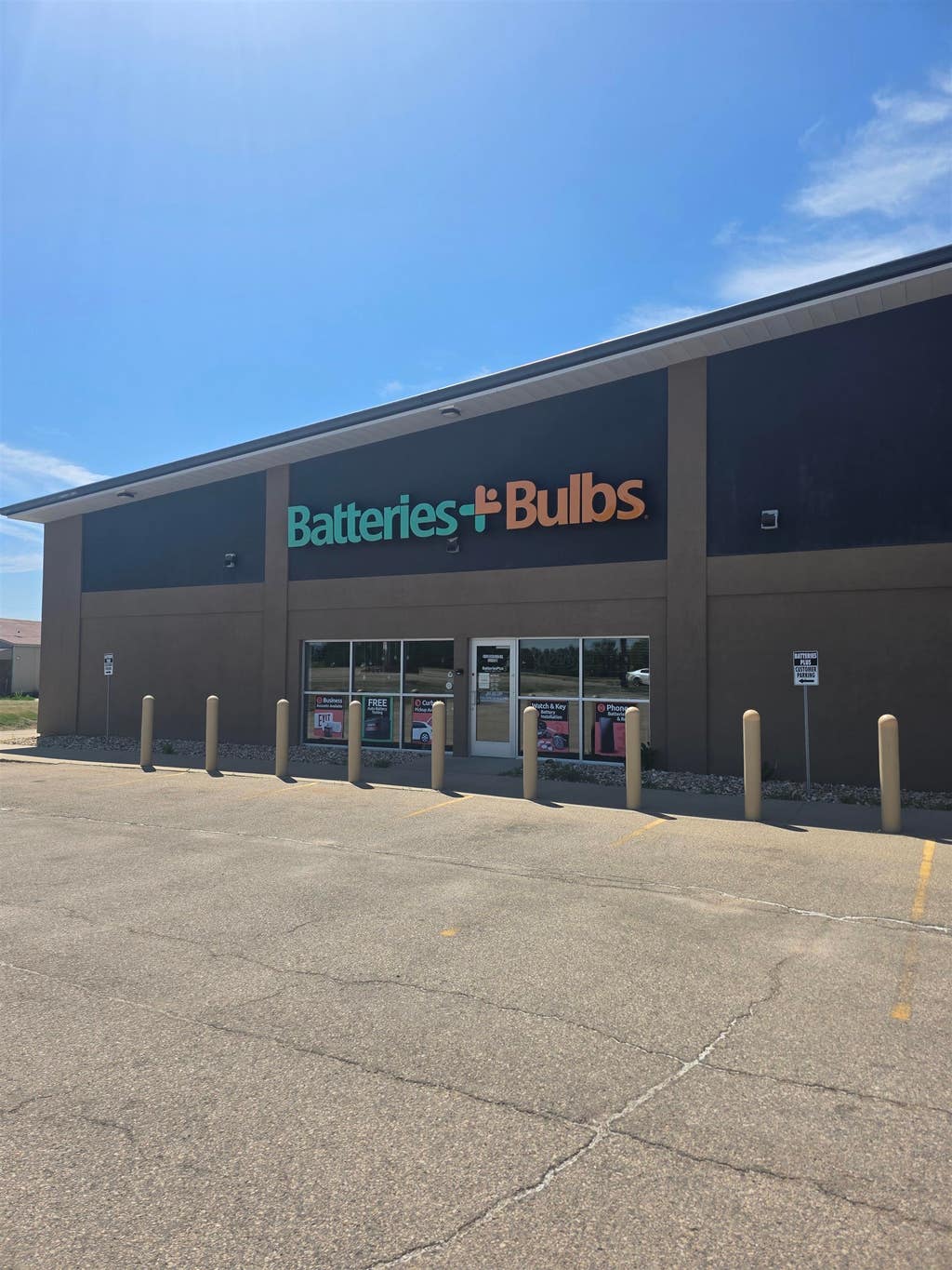 Photo of Dubuque, IA 52003 (MLS # 154835)
