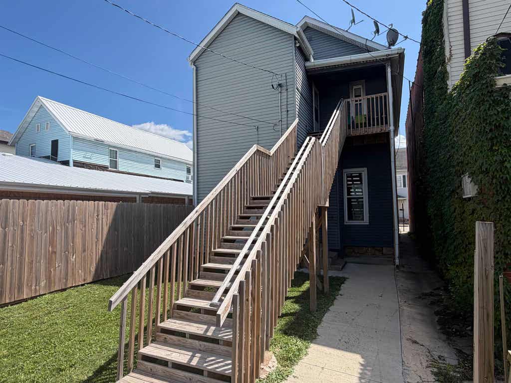 Photo of Dubuque, IA 52001 (MLS # 155552)