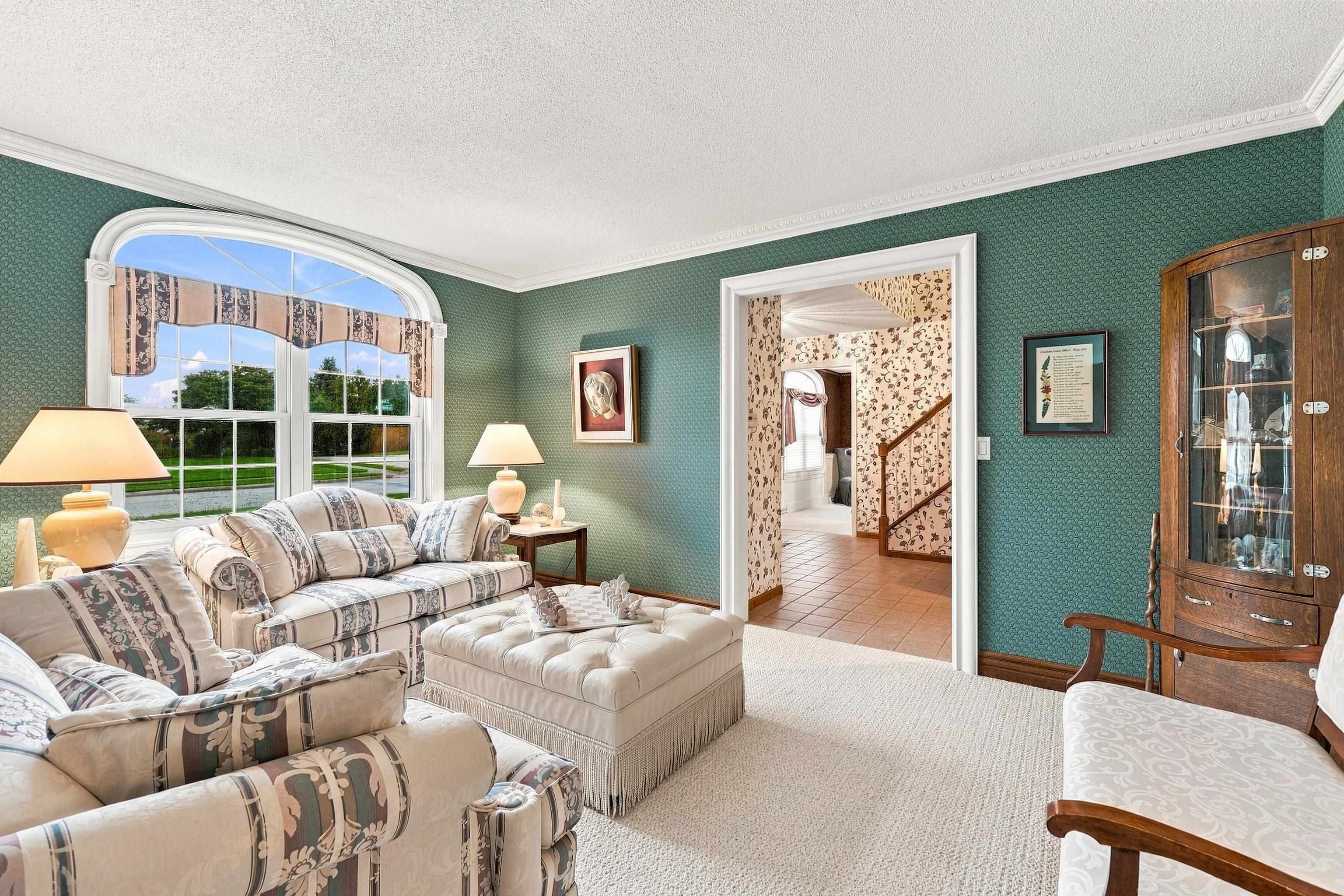 2807 Arbor Hills Drive