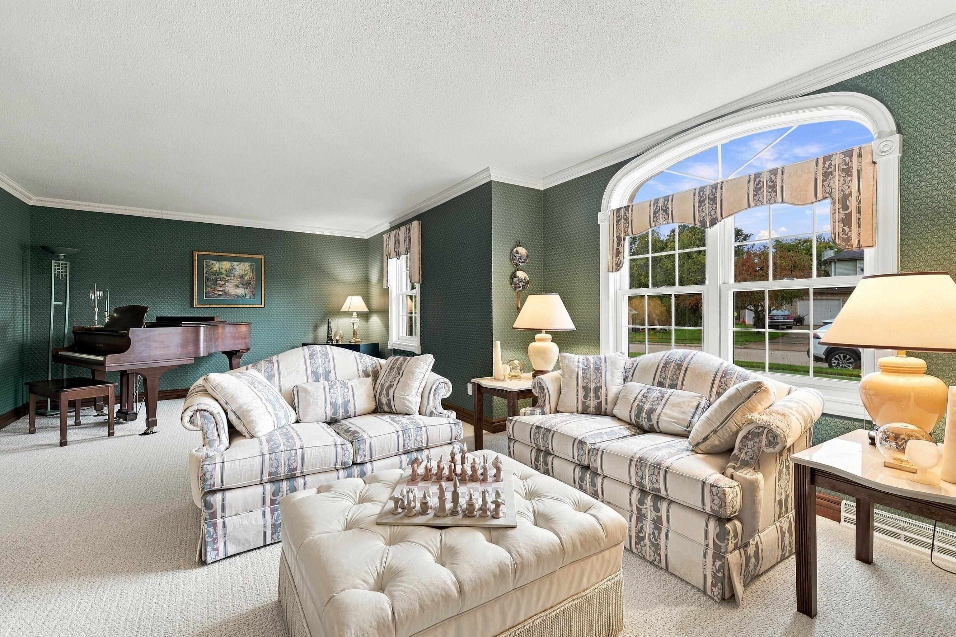 2807 Arbor Hills Drive