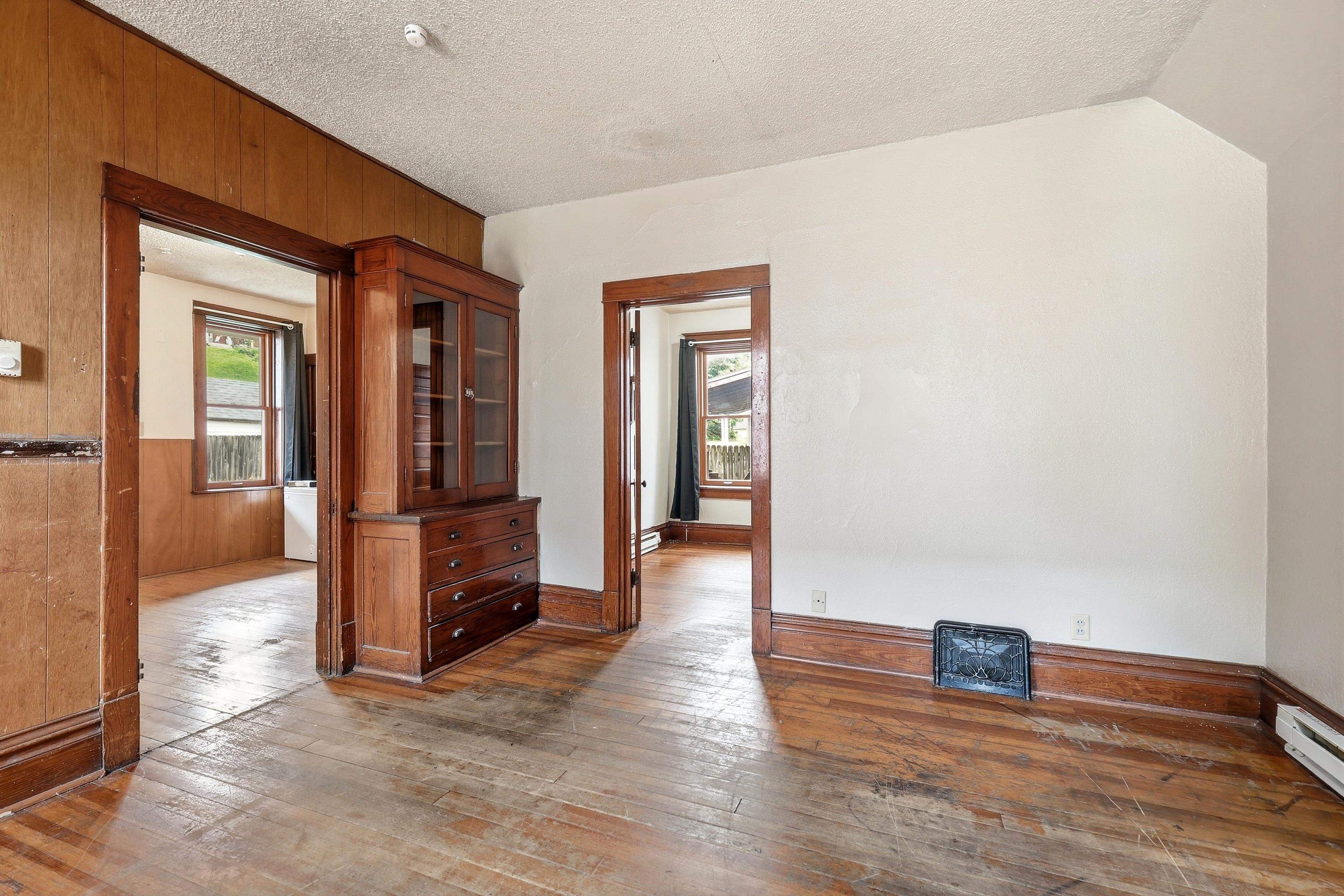 2515 Central Avenue - Photo 4