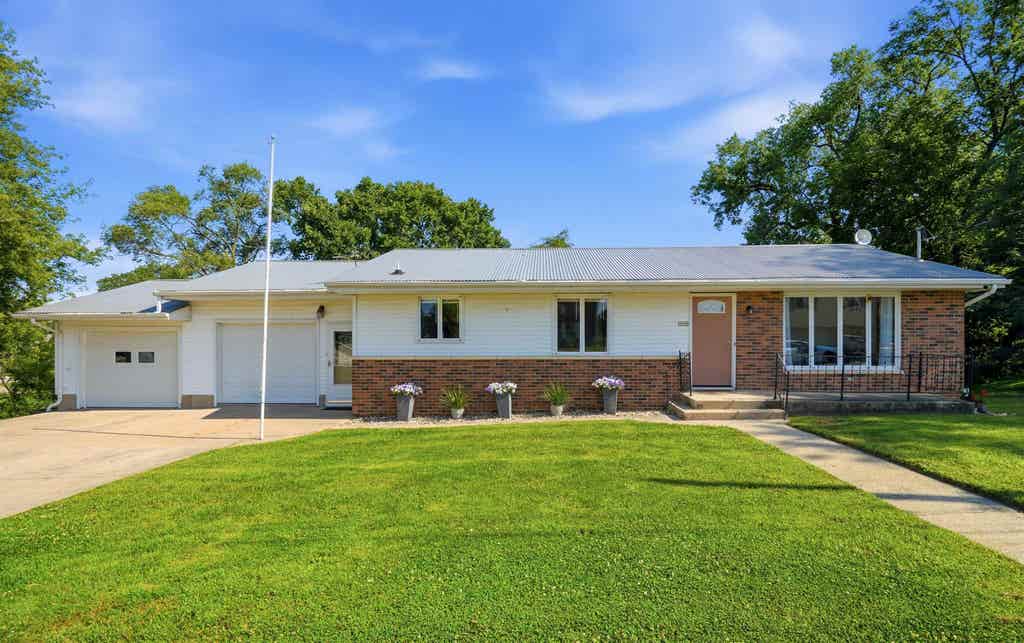 Photo of New Vienna, IA 52065 (MLS # 155367)