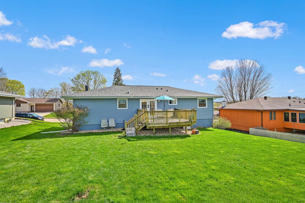 Photo of Dubuque, IA 52002 (MLS # 154445)