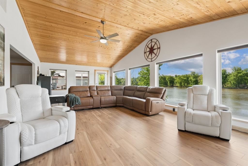 Photo of Cassville, WI 53806 (MLS # 154575)