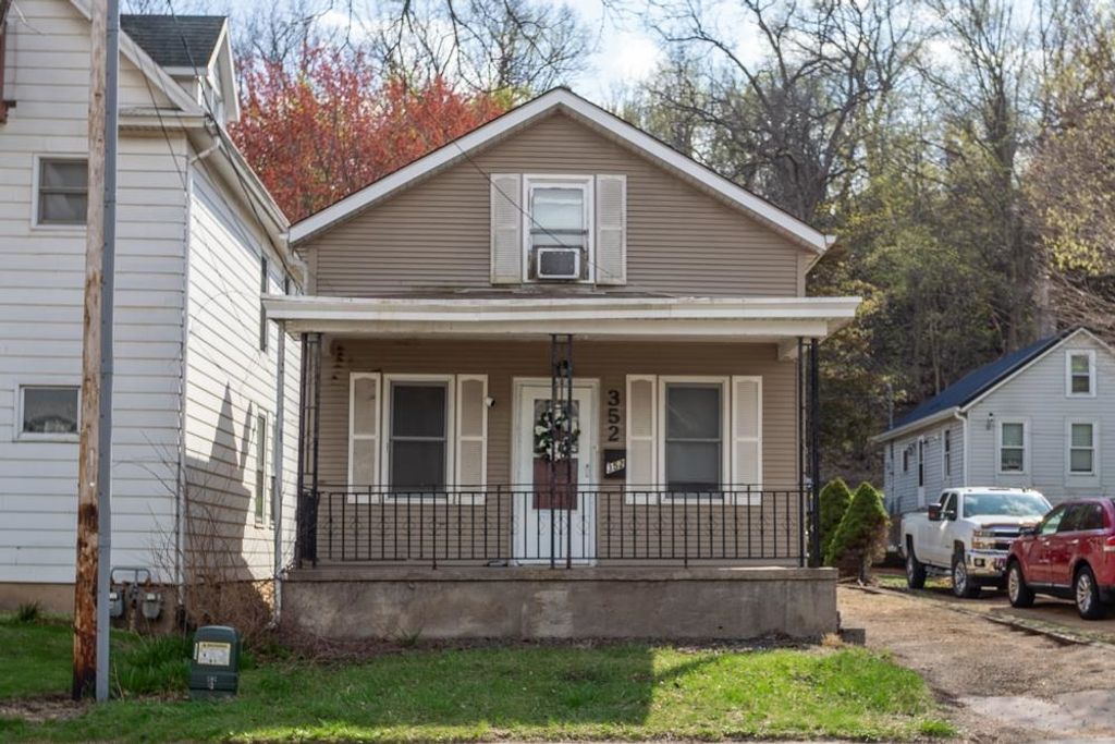 Photo of Dubuque, IA 52001 (MLS # 154384)