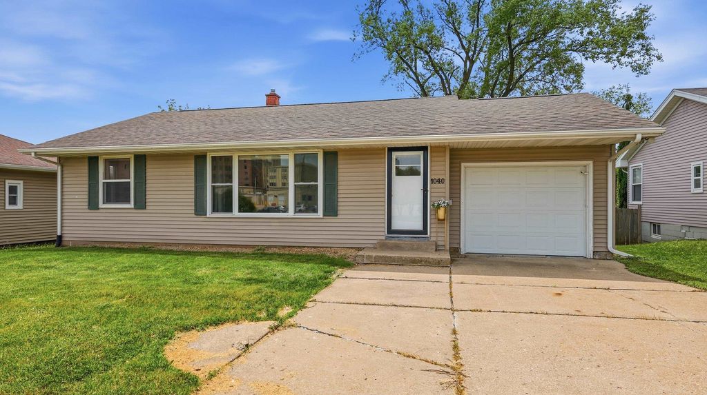 Photo of Dubuque, IA 52001 (MLS # 154666)