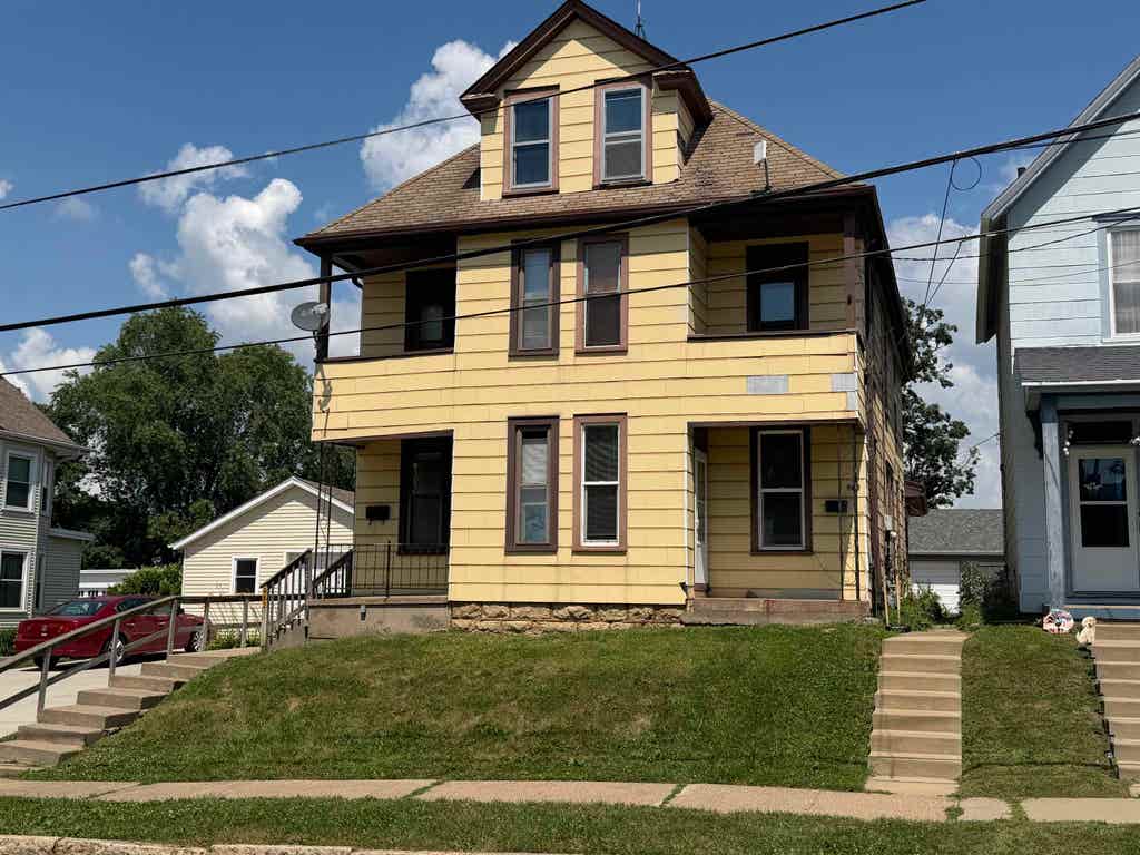 Photo of Dubuque, IA 52001 (MLS # 155393)