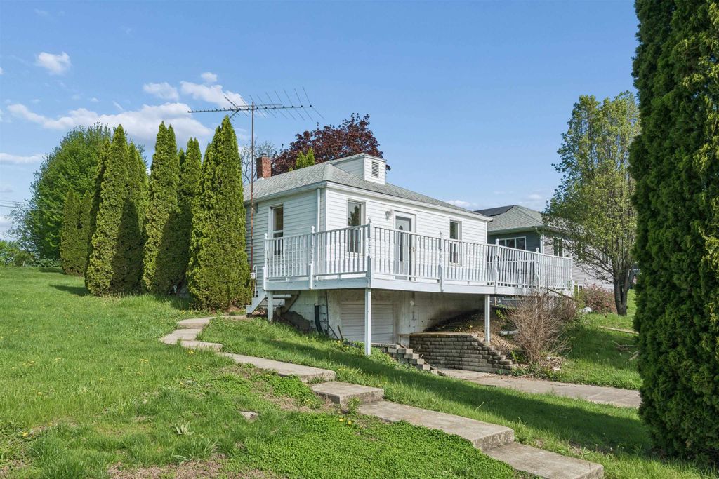 Photo of East Dubuque, IL 61025 (MLS # 154513)