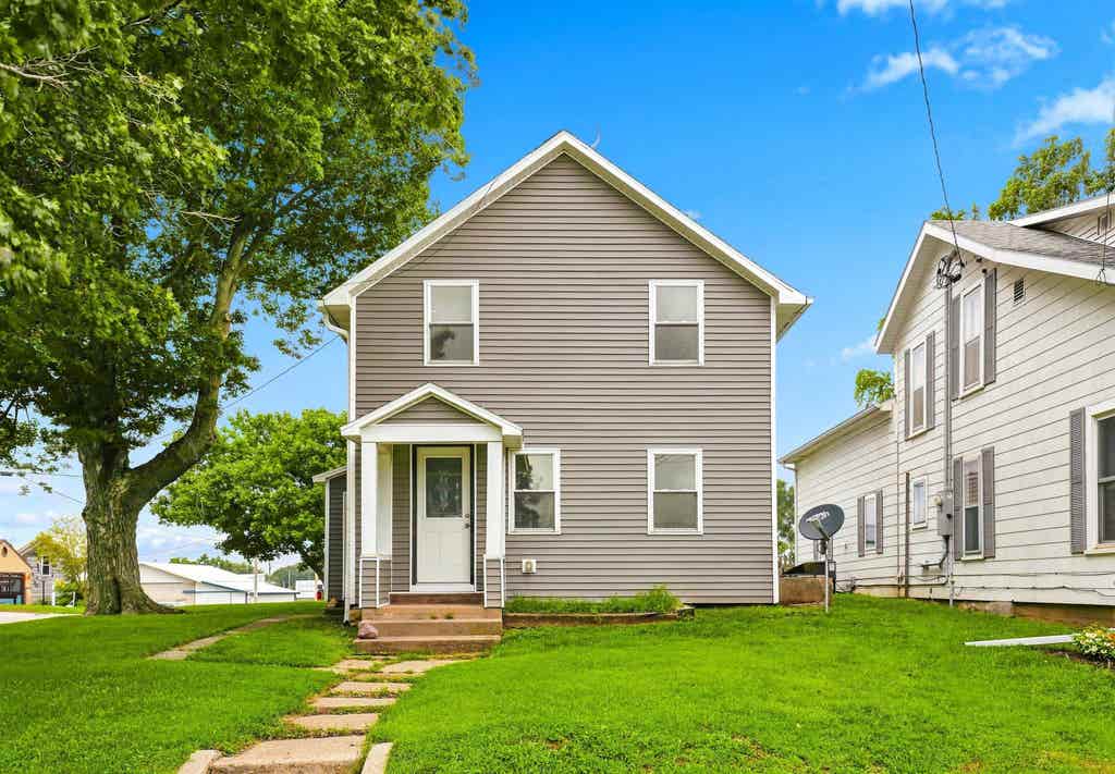 Photo of Edgewood, IA 52042 (MLS # 155502)