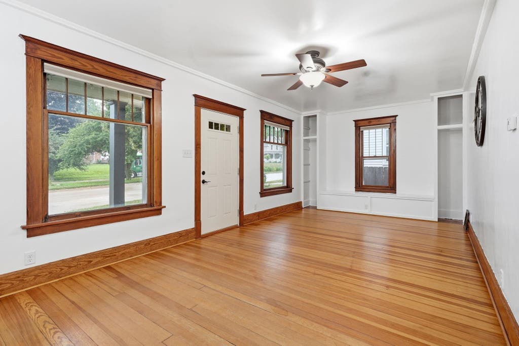 Photo of Dubuque, IA 52003 (MLS # 155258)