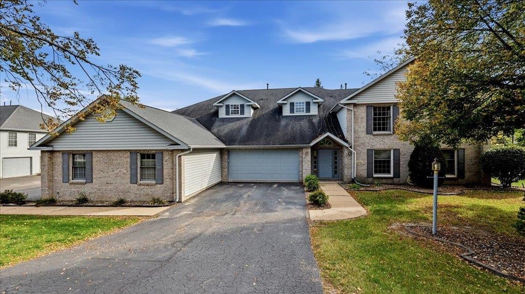 Photo of Dubuque, IA 52003 (MLS # 155936)