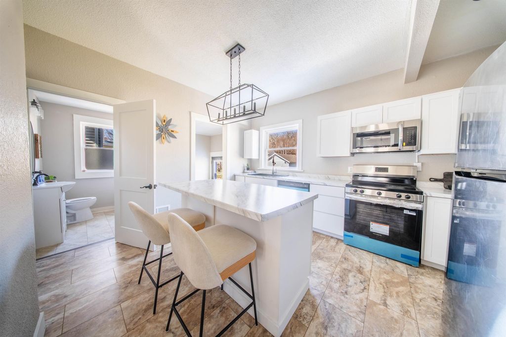 Photo of Dubuque, IA 52002 (MLS # 154174)