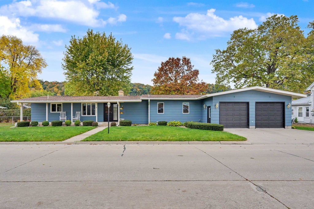Photo of Guttenberg, IA 52052 (MLS # 155987)