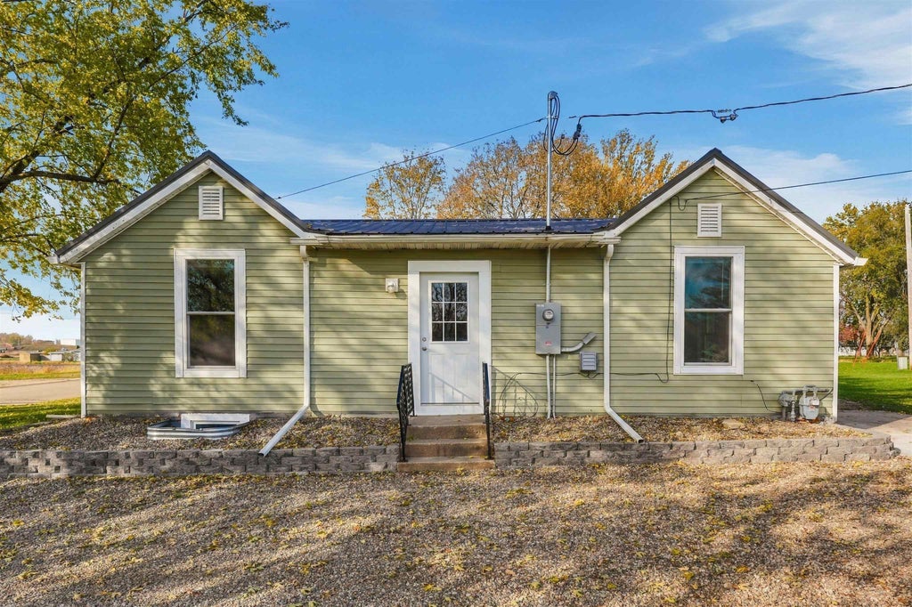 Photo of Manchester, IA 52057 (MLS # 156047)