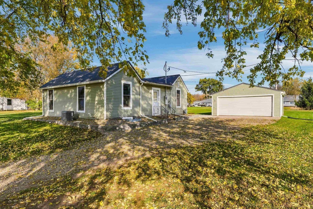 Photo of Manchester, IA 52057 (MLS # 156047)