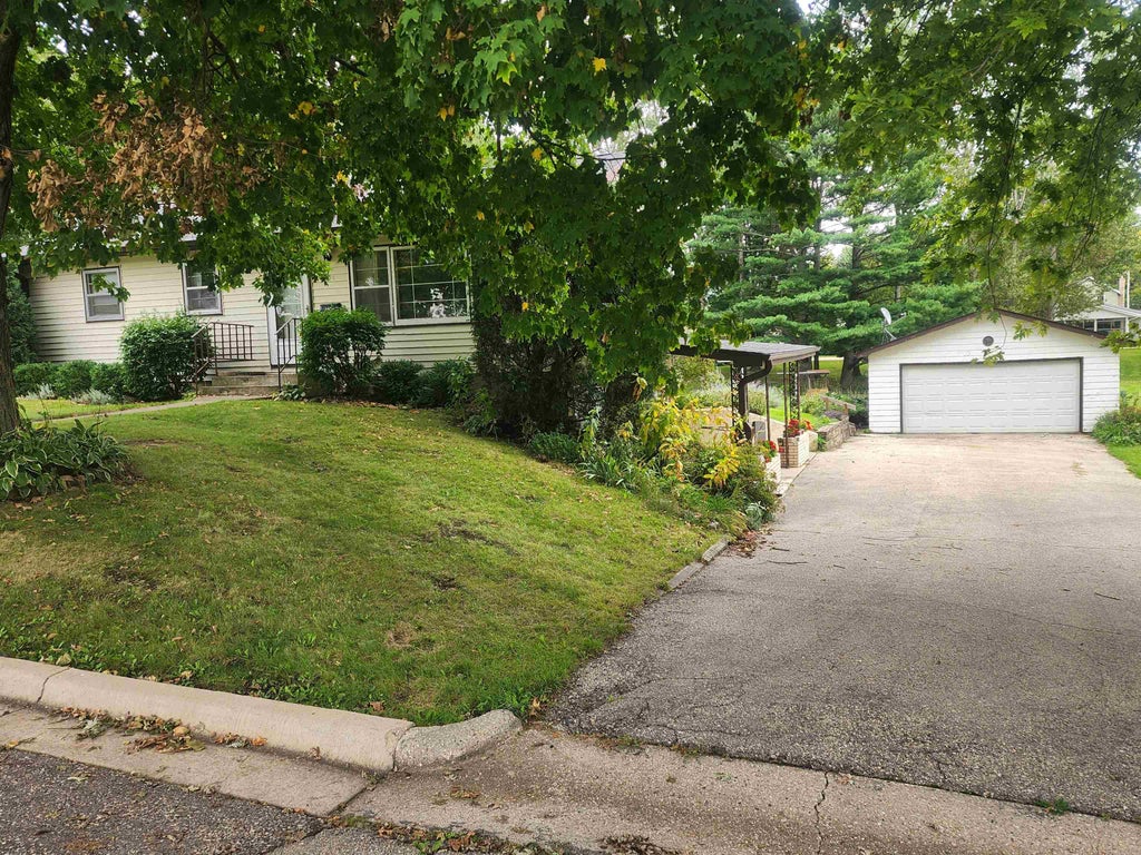 Photo of Platteville, WI 53818 (MLS # 155815)