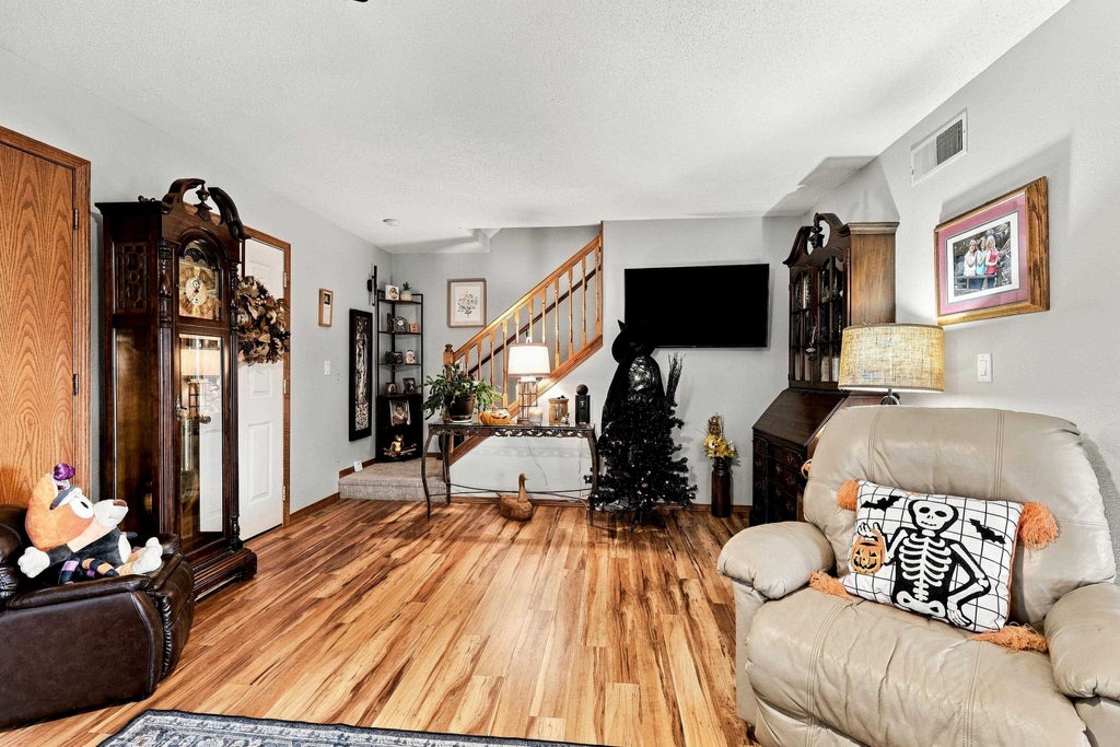 Photo of Dubuque, IA 52003 (MLS # 155942)