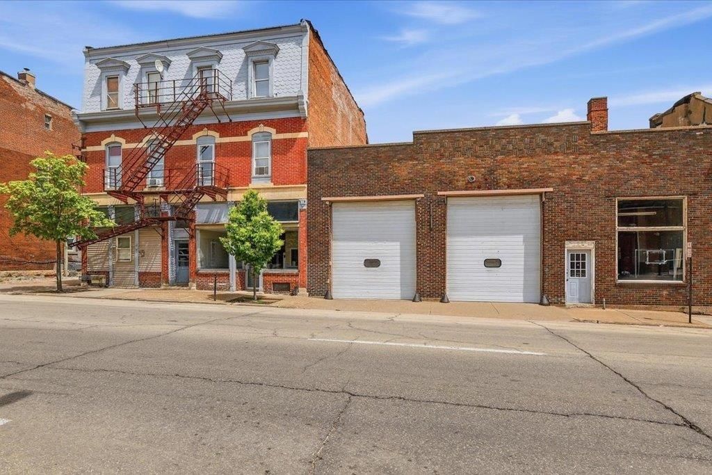 Photo of Dubuque, IA 52001 (MLS # 154584)